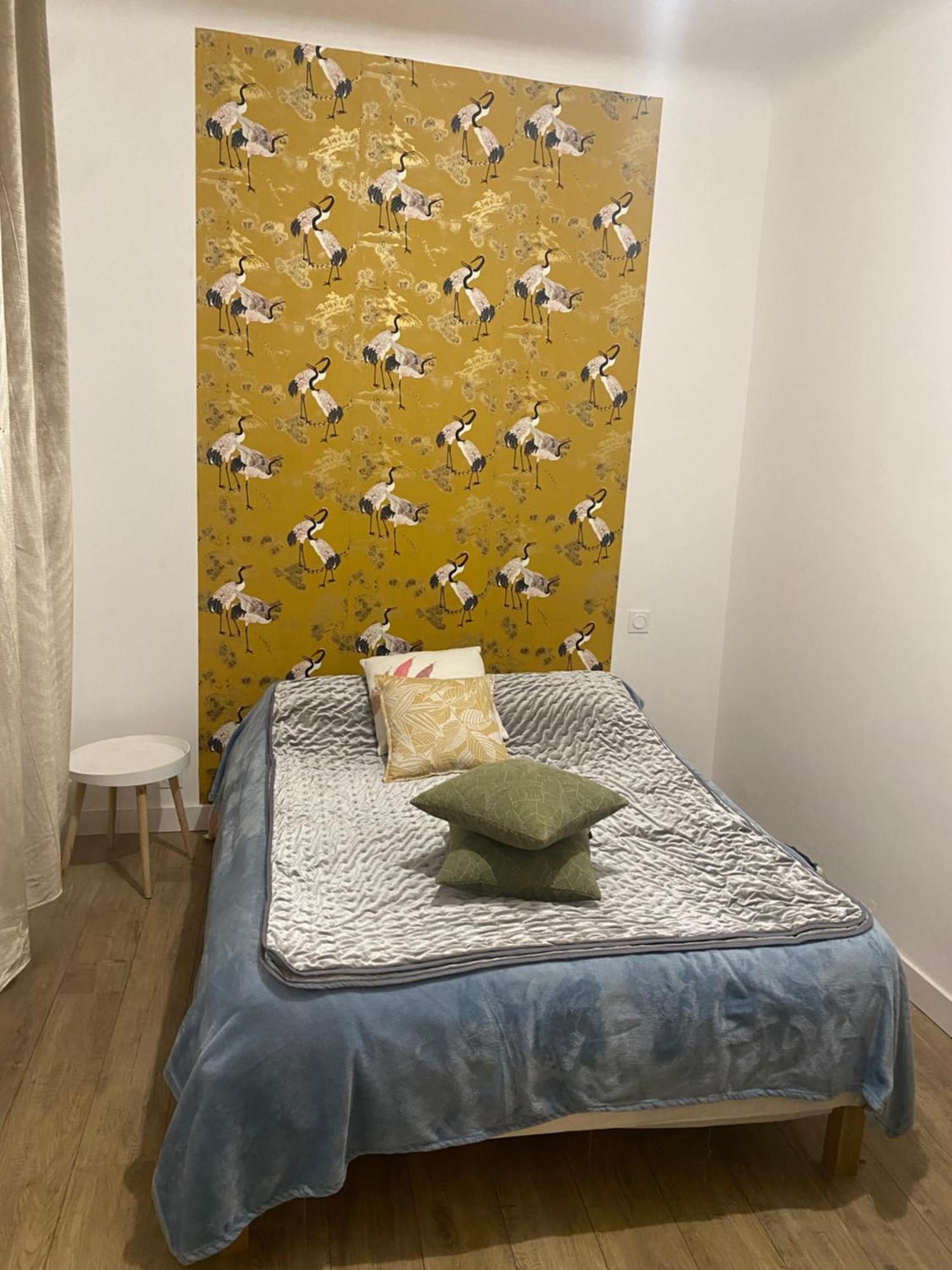 Bel Appartement En Plein Coeur De Carpentras Luaran gambar